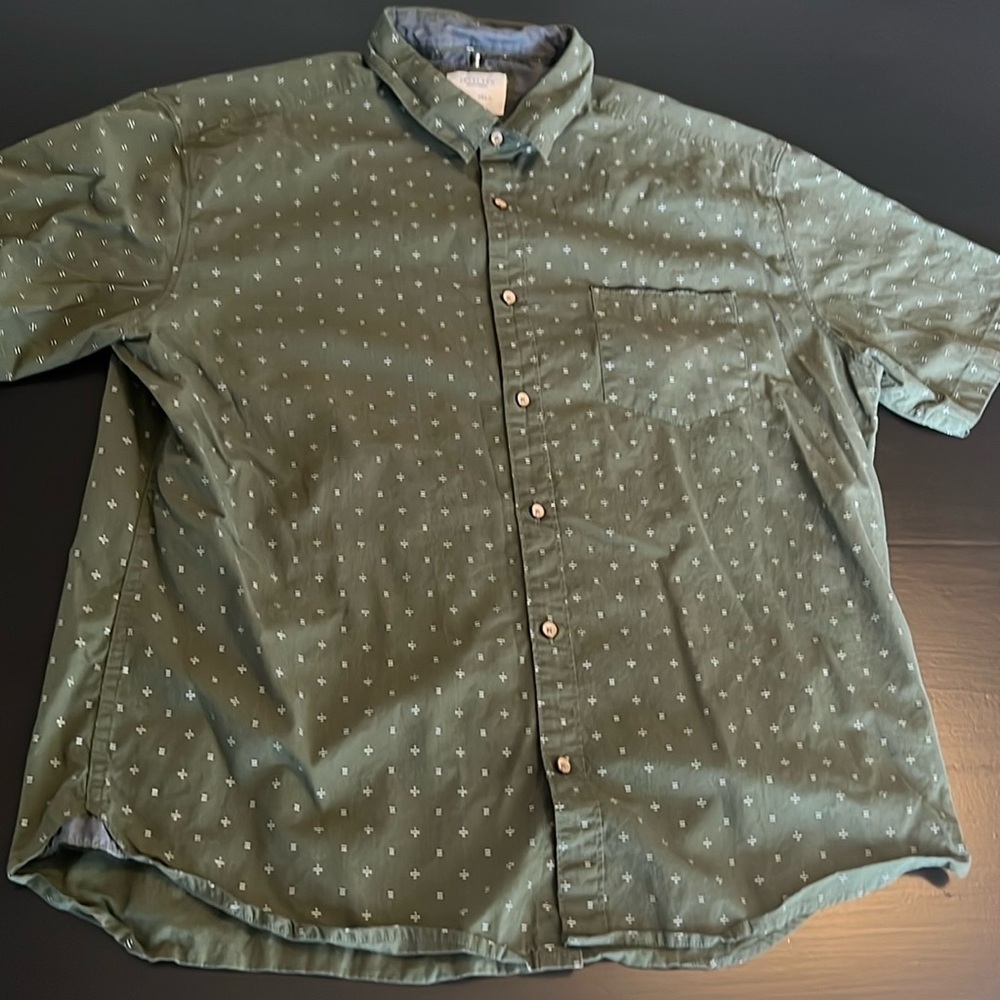 Level Ten Mens Modern Button Down Shirt XL Olive Green Short Sleeve Geometric